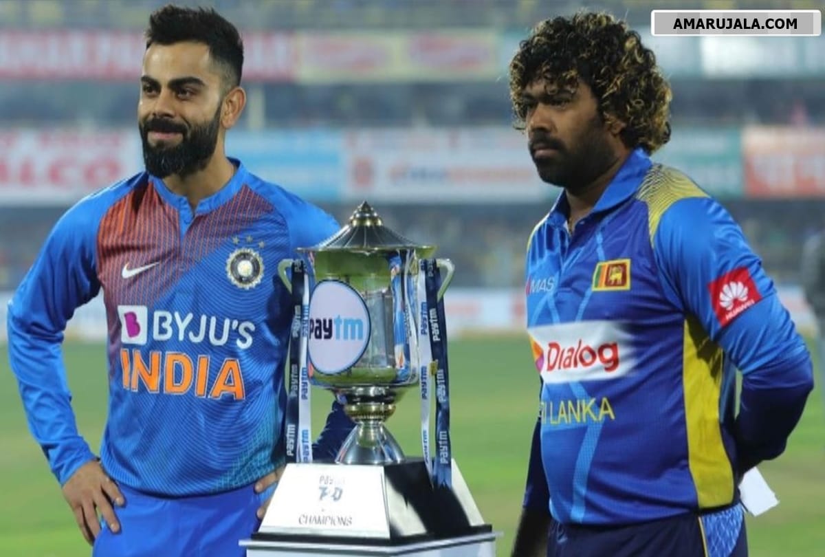 INDvSL Virat Kohli Imitates Harbhajan Singh Bowling Action at Indore