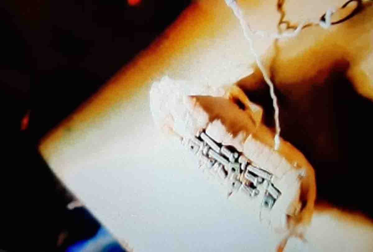 terrorists sent parcel containing IED to BSF headquarters in samba jammu kashmir