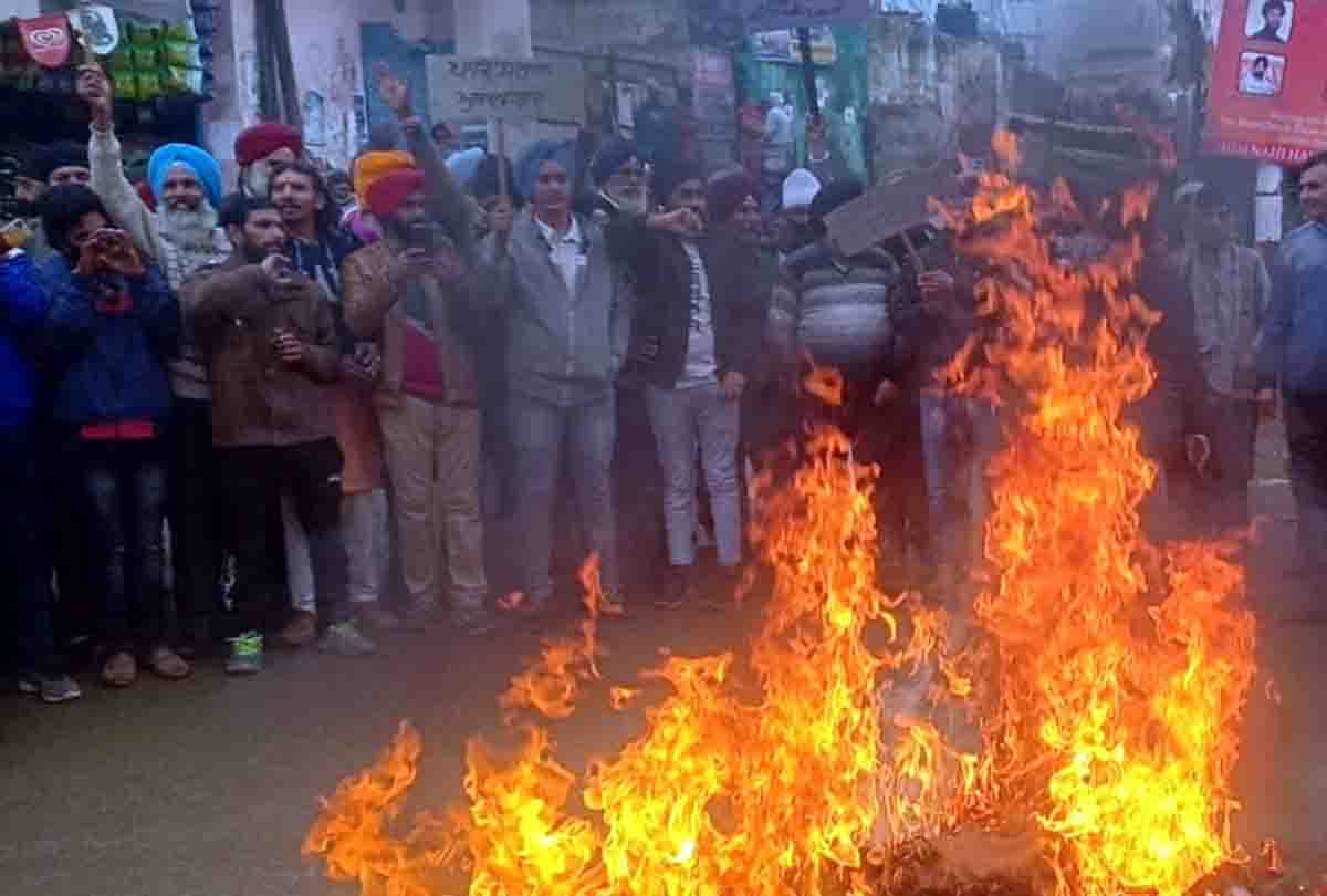 Nankana Sahib Attack Sikh community protests against Pakistan