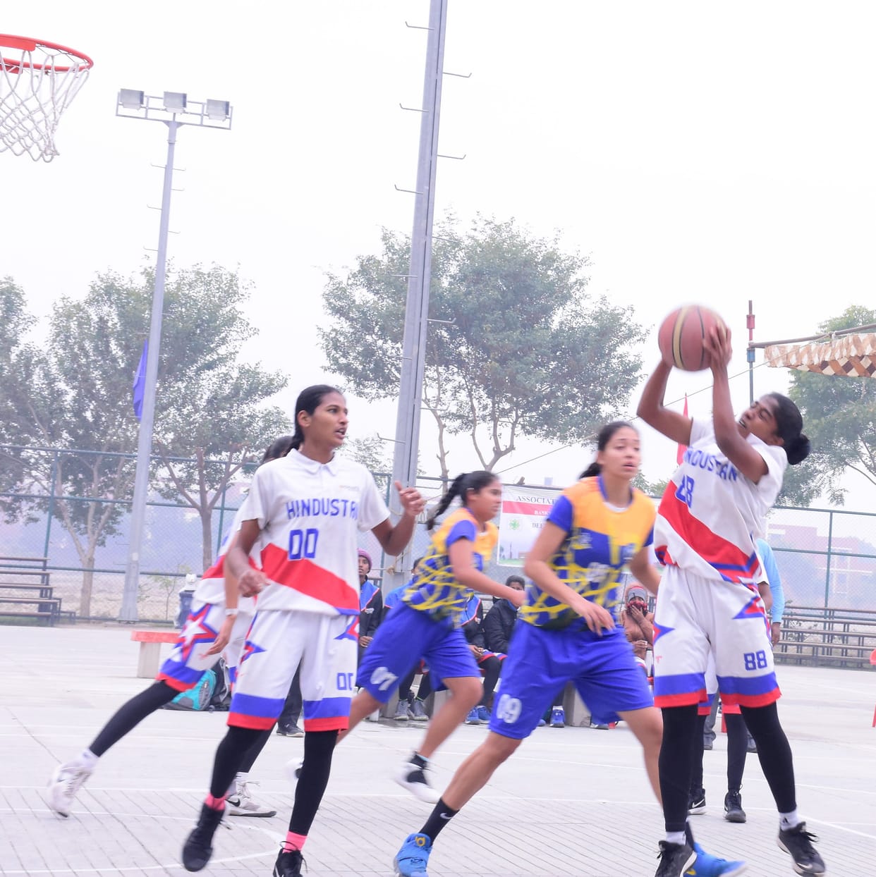 inter university basketball- hindustan university winner