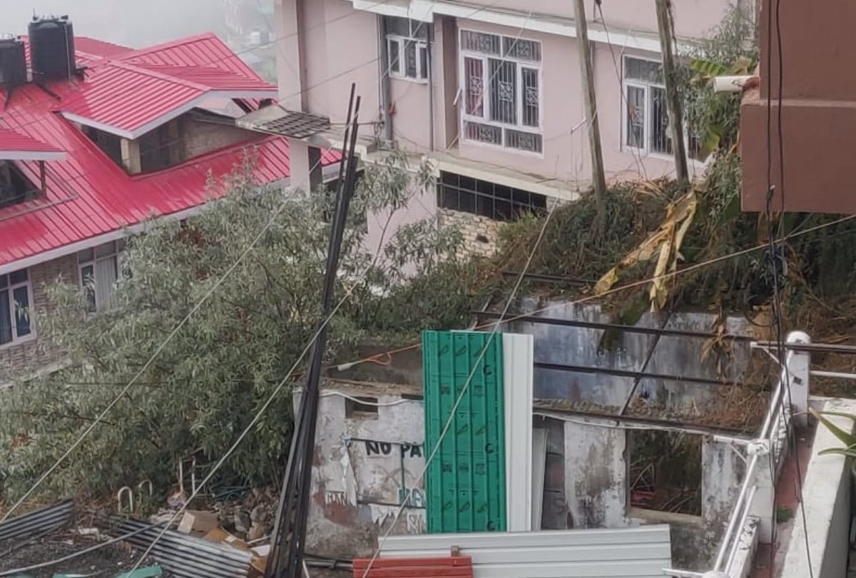 MC Shimla  anti encroachment drive in Kasumpti Basant Vihar Society