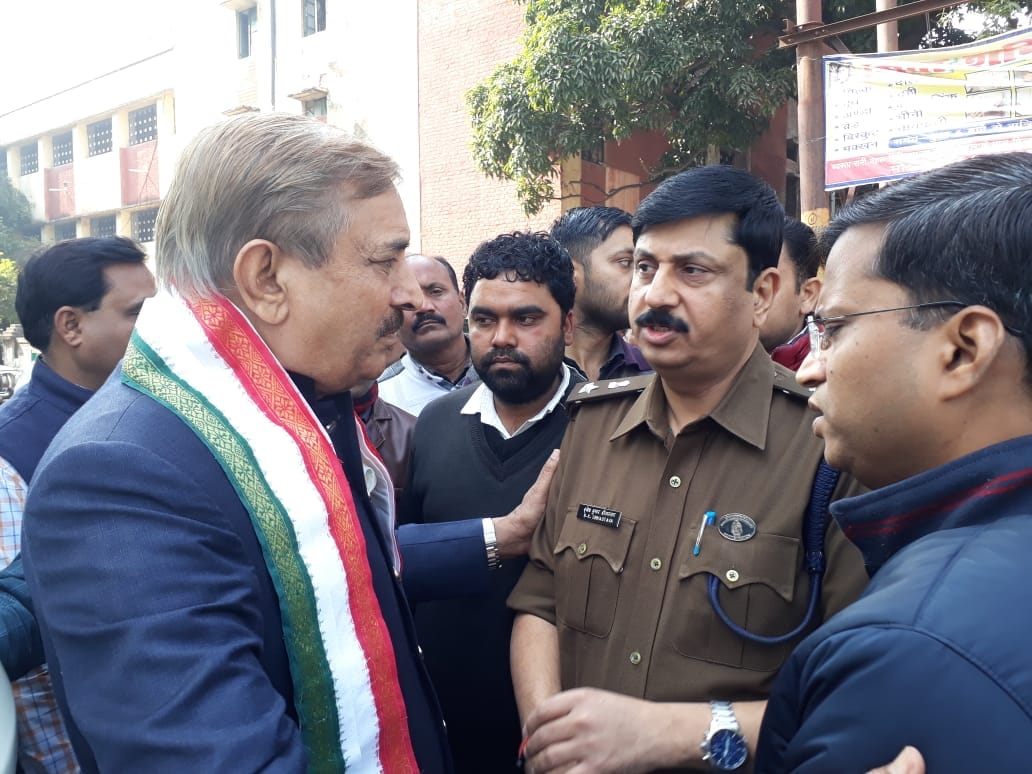 Congress angry over mass murder in Soraon
