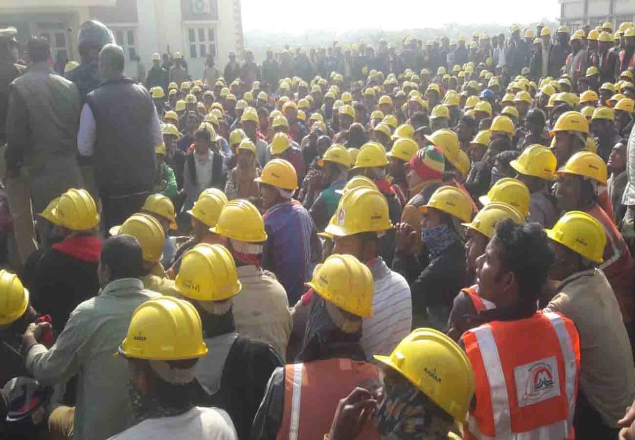 Laborer dies after falling iron plate at Neyveli power plant