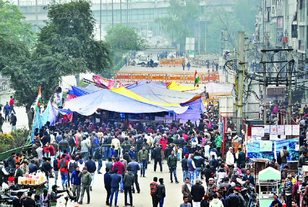 Protestors of shaheen bagh unwilling to move out on Noida-Delhi connectivity route