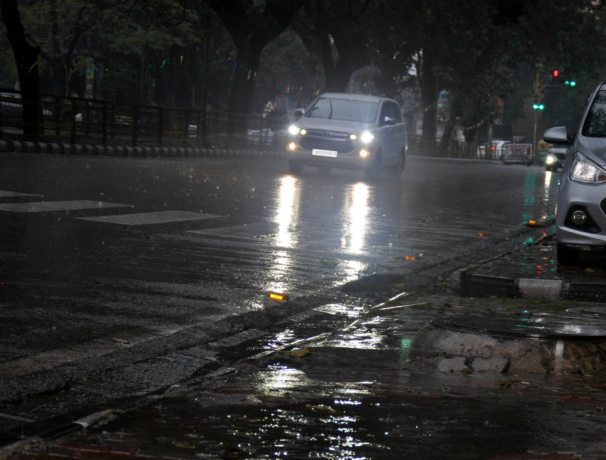 Road conditions deteriorate due to rain .. People upset