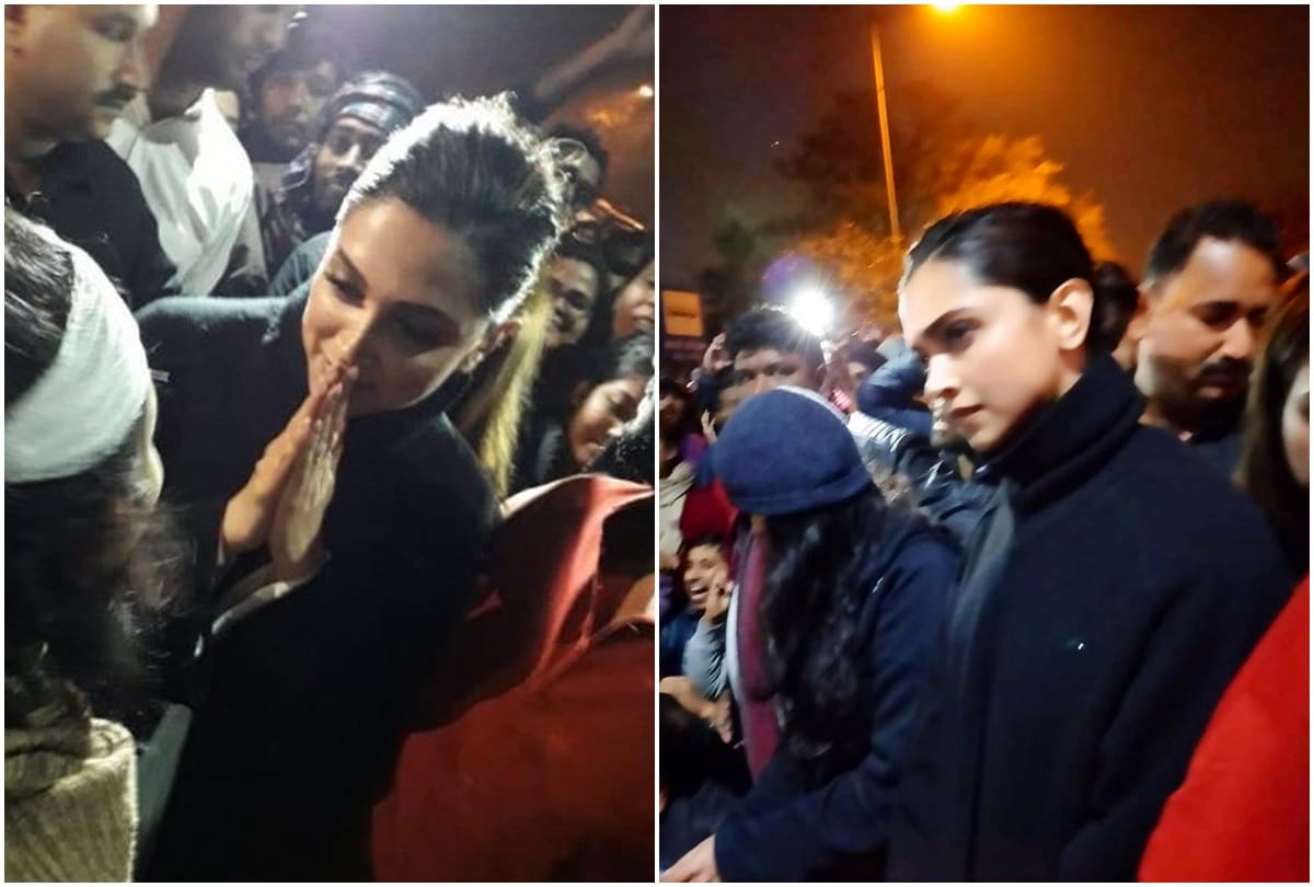 Chhapaak Actress Deepika Padukone Attends Photographers Prize Distribution Ceremoney in Mumbai