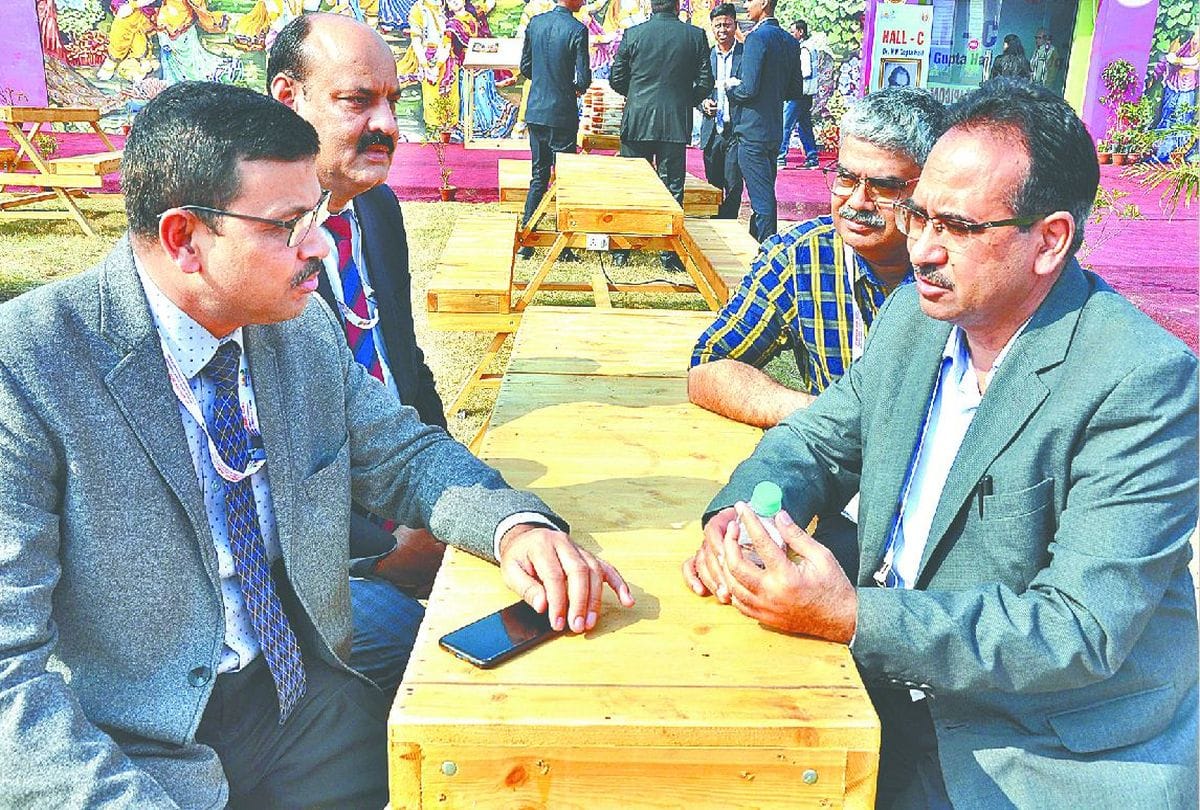 Epicon-2020 Doctors debate on JNU and caa issue in agra