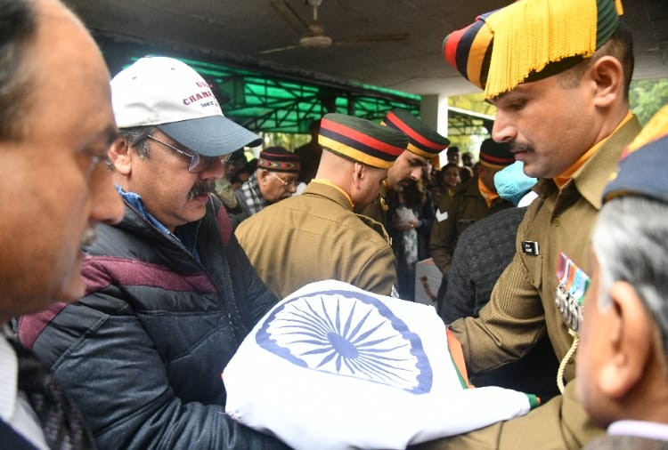 Last farewell of Lieutenant General Prem Nath Hoon with military honors
