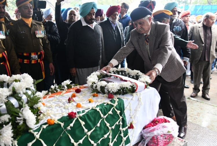 Last farewell of Lieutenant General Prem Nath Hoon with military honors