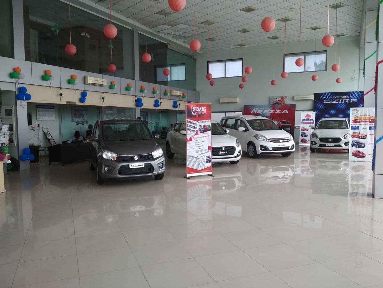 maruti suzuki car discount offers on maruti Alto to Maruti Brezza in january 2020