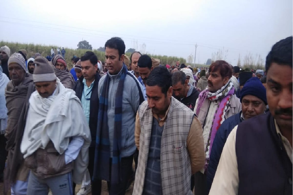 Accident News, Four bodies were cremated in Pohalli village of Meerut
