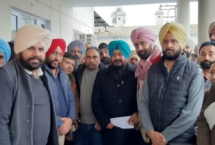 Every needy people will get a plot in the village of Punjab