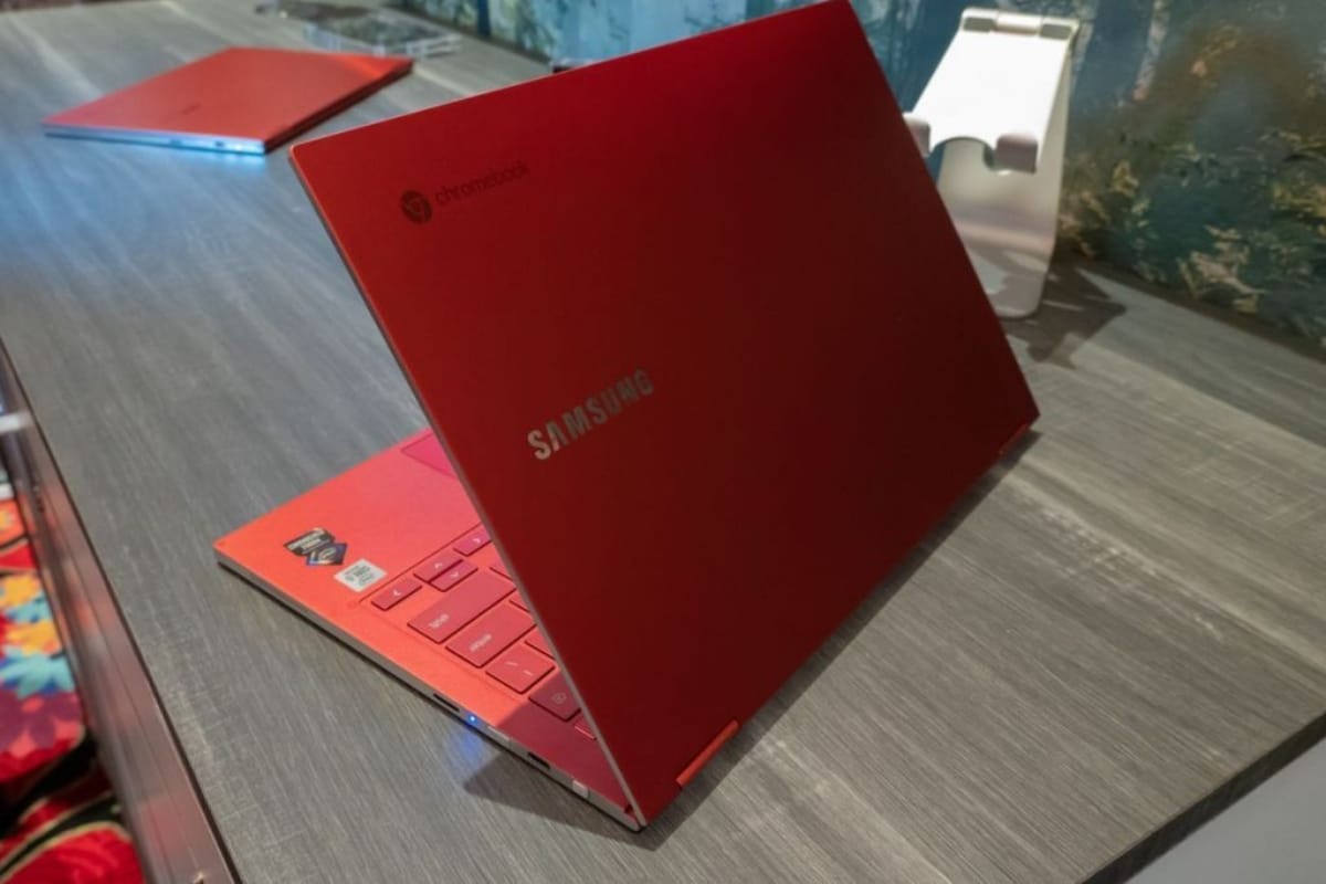 CES 2020 samsung launched galaxy chromebook amoled display know price and specifications