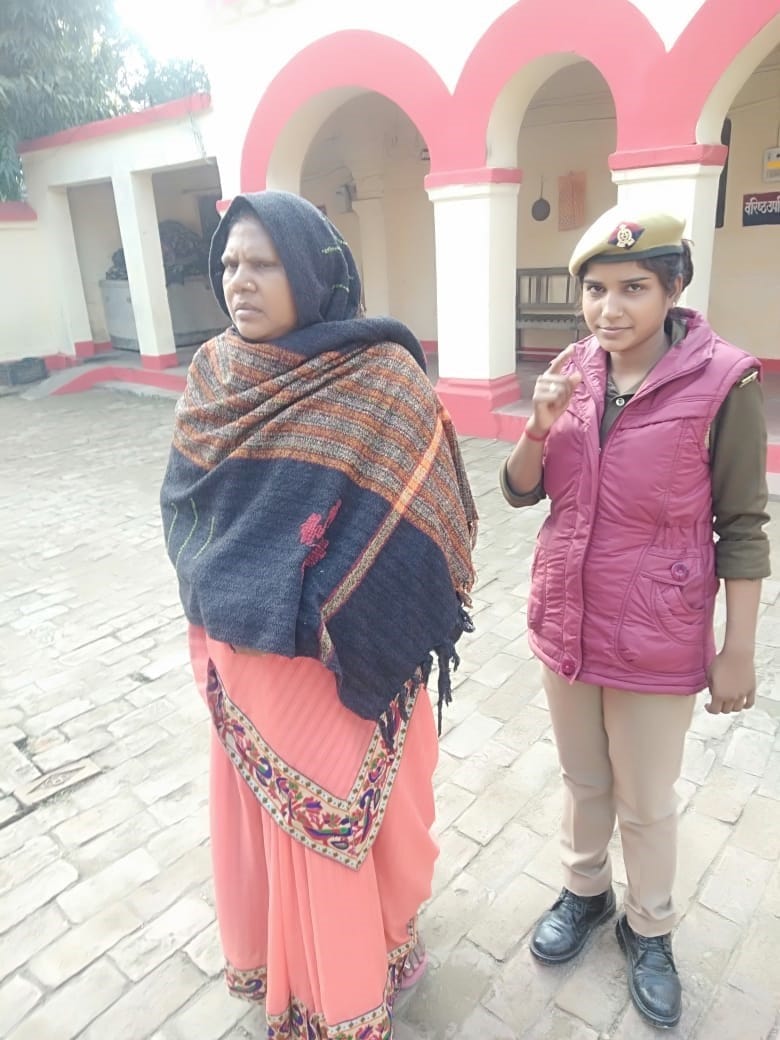 A woman who defrauded one and a quarter crores arrested