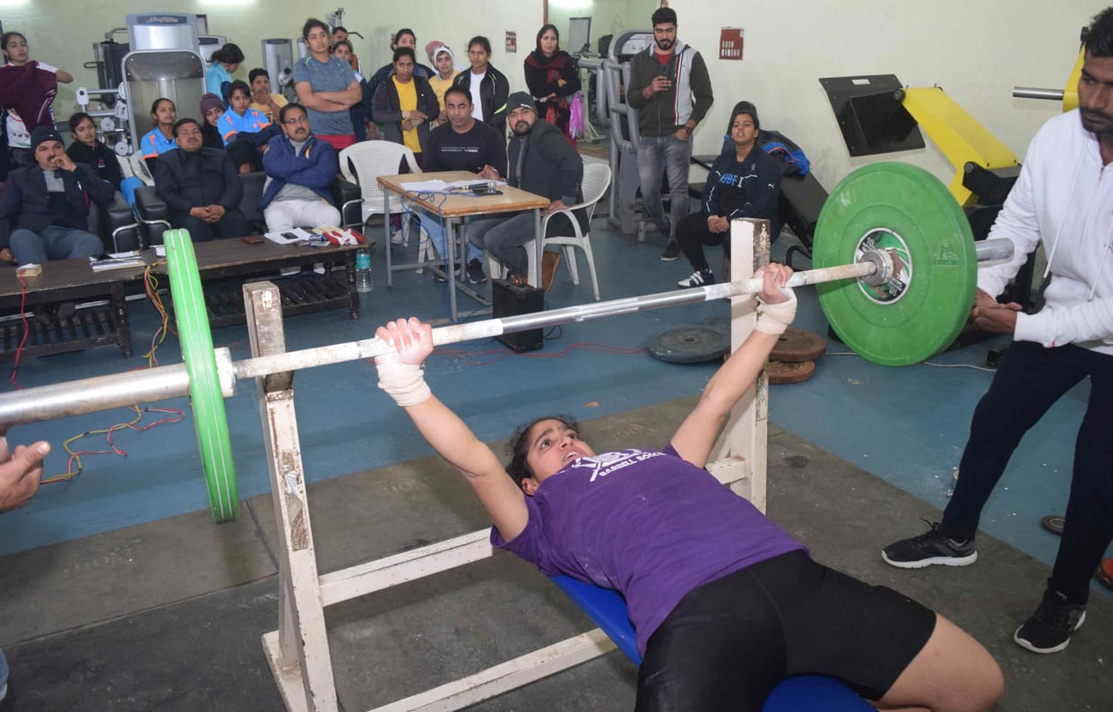 Rohtak's daughter Nisha weighed 285 kg