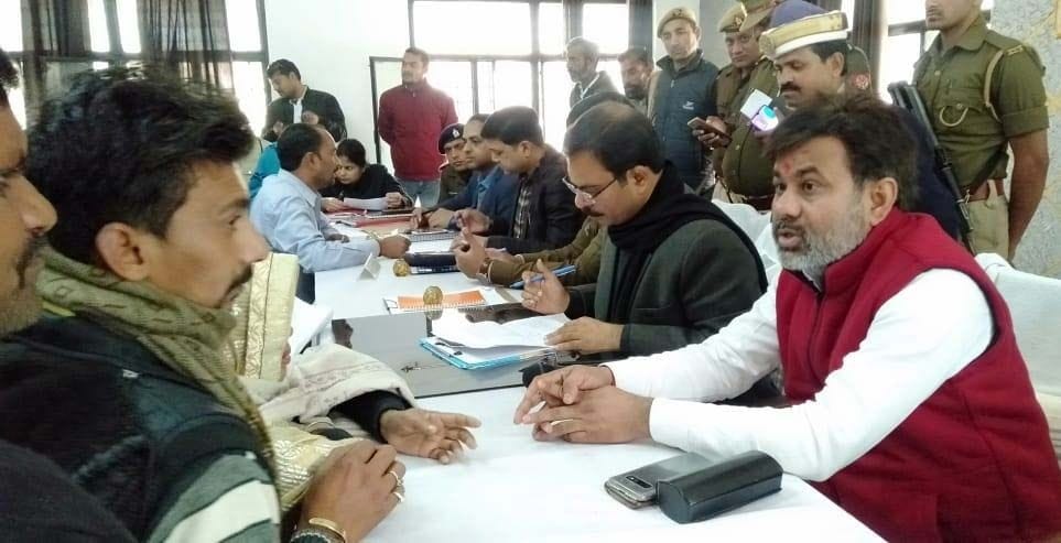 The number of complaints in the resolution day, police department the most complaint