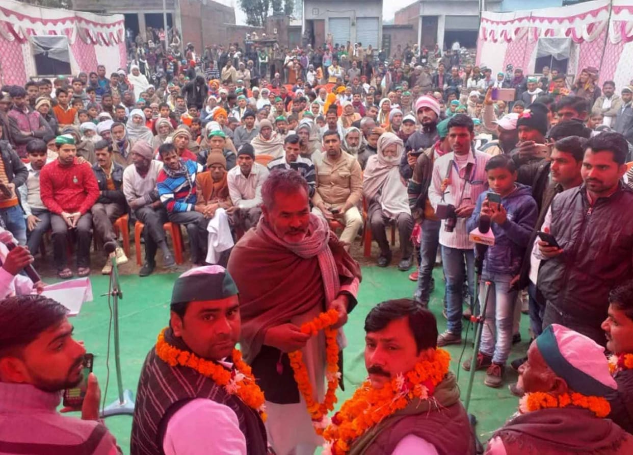 farmer, protest, panchayat, kasganj