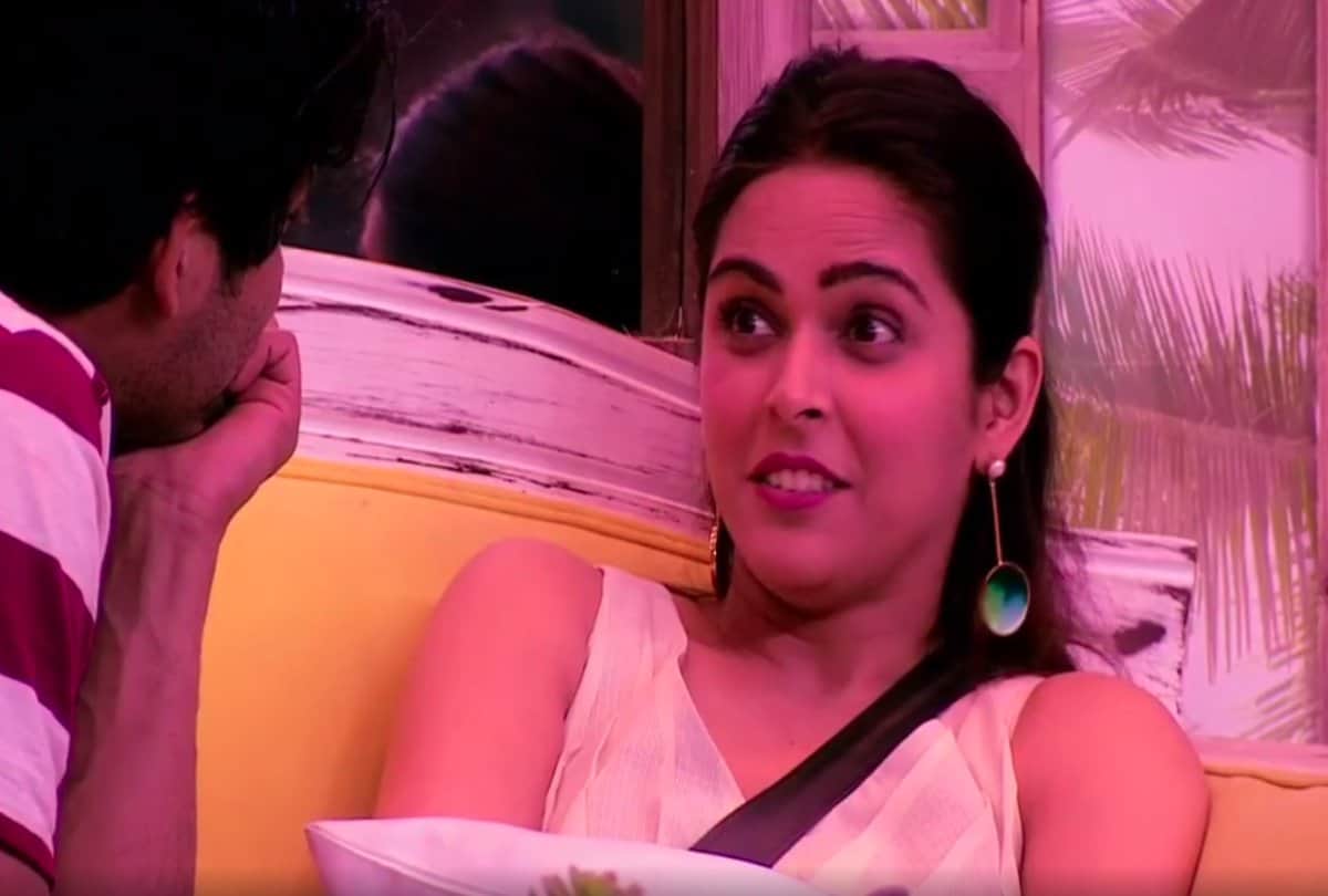 Bigg Boss 13 Madhurima Tuli mother reaction on her sexual harassment in age 12