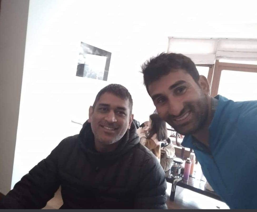 Ms Dhoni in mussoorie with sakshi and ziva fans disappointed