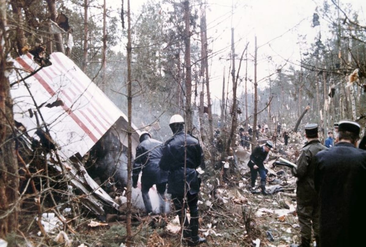 America plane crash in Georgia which kills many people who were travelling to funeral