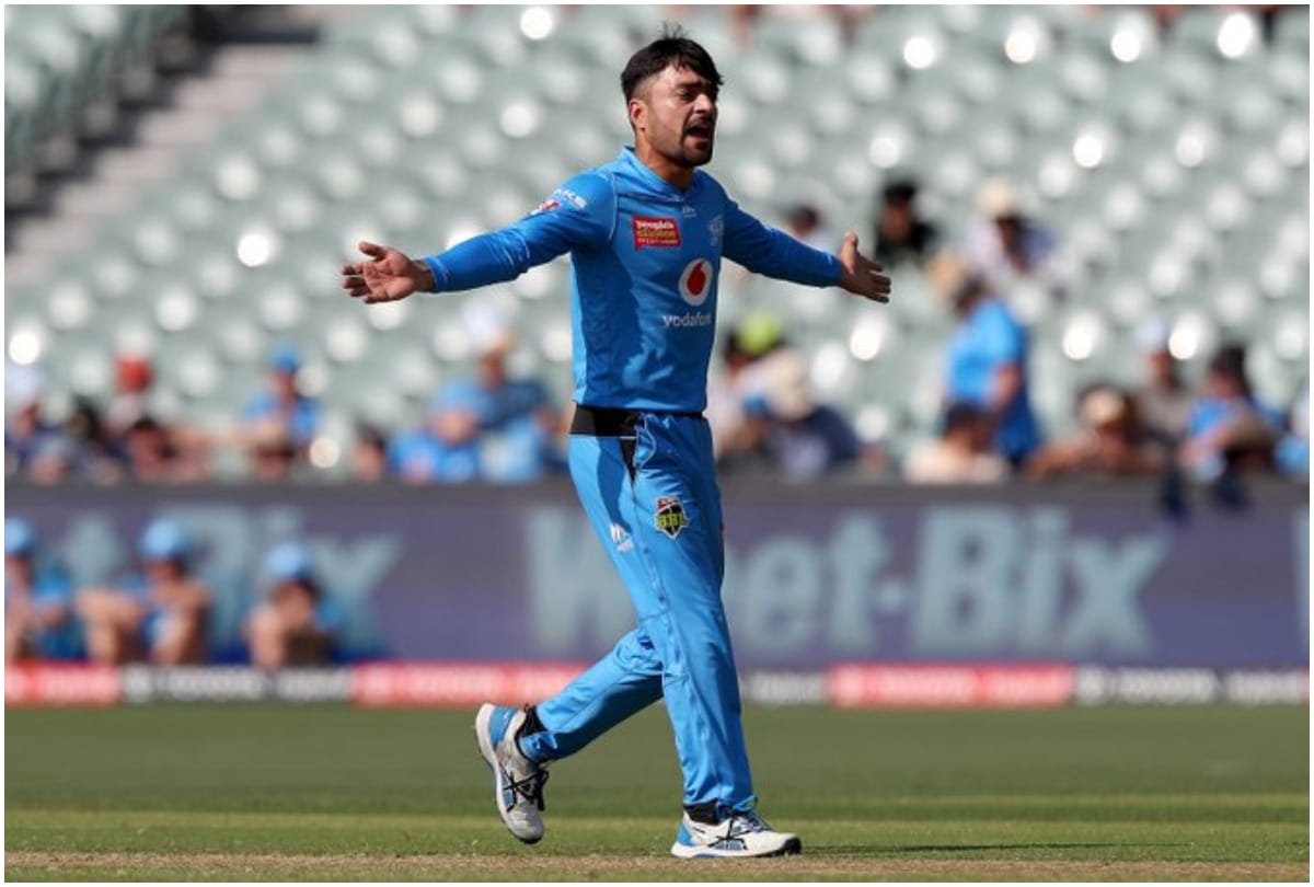 Big Bash Leauge Rashid Khan on fire taking yet another T20 hat trick