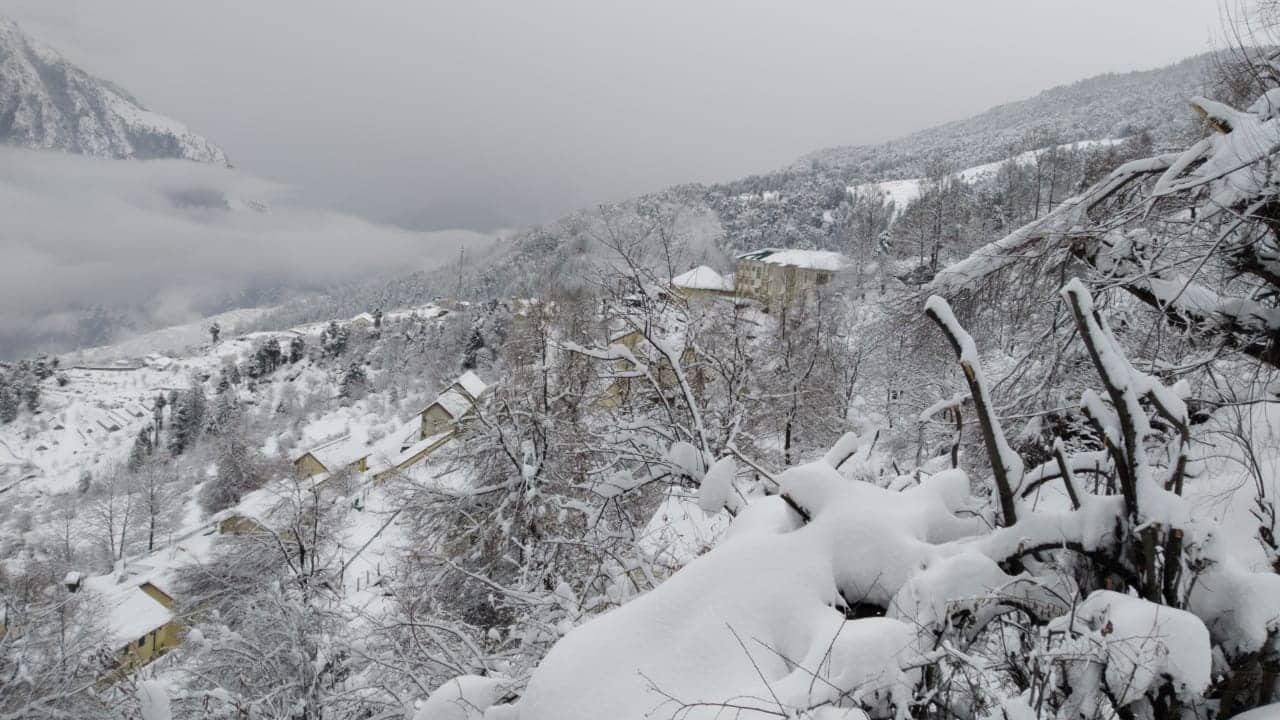 heavy snowfall in auli exclusive beautiful photos