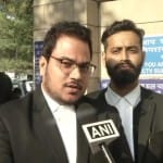 एनजीओ के वकील आर कपूर