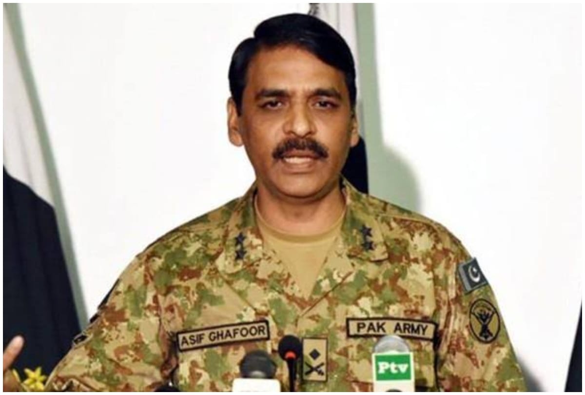 Pakistan army spokesperson Asif Ghafoor paises Deepika Padukone for JNU but made one mistake