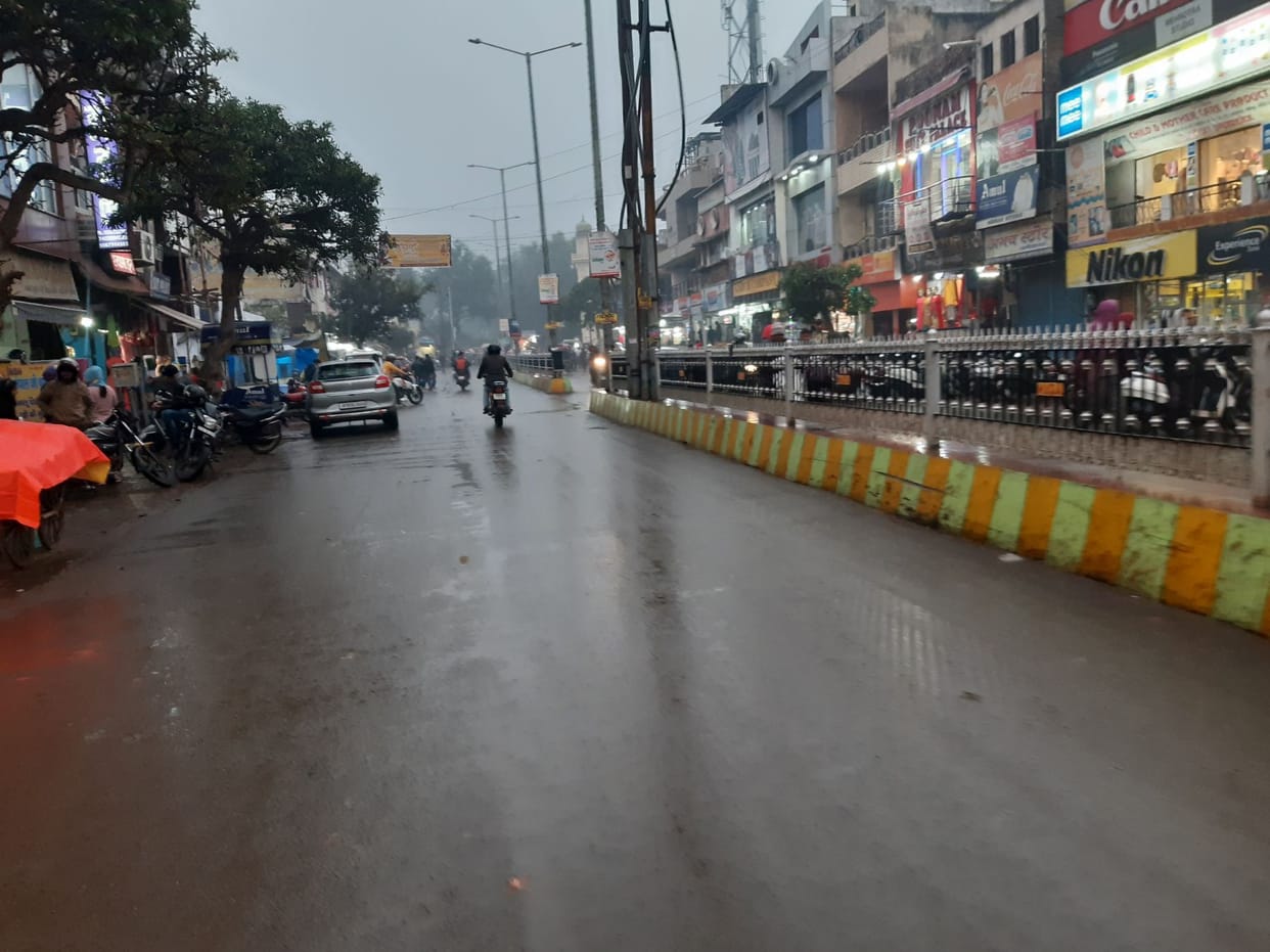 raining seasion in mathura
