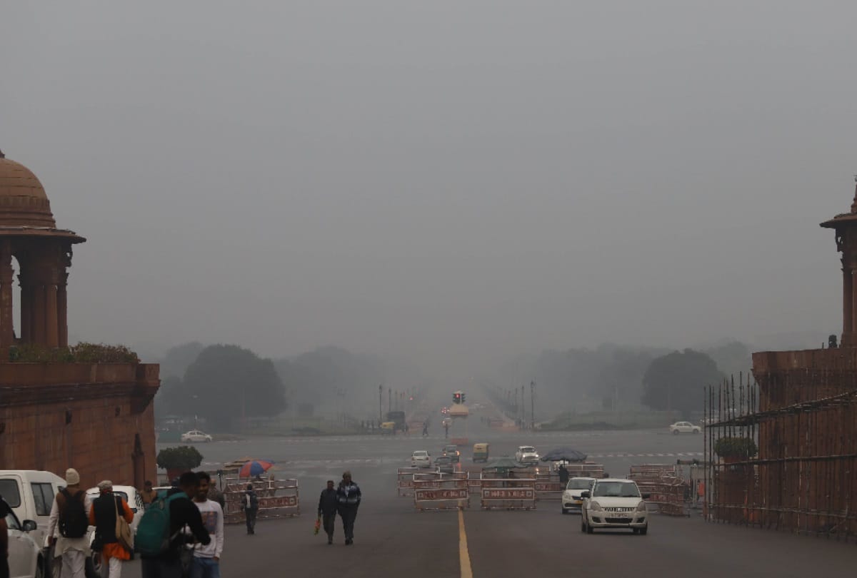 delhi ncr north india mercury dips after snowfall rain temperature likely to dip more after 12 jan
