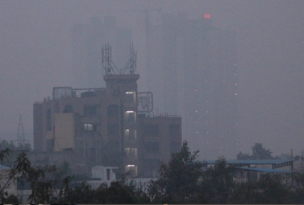 delhi ncr north india mercury dips after snowfall rain temperature likely to dip more after 12 jan