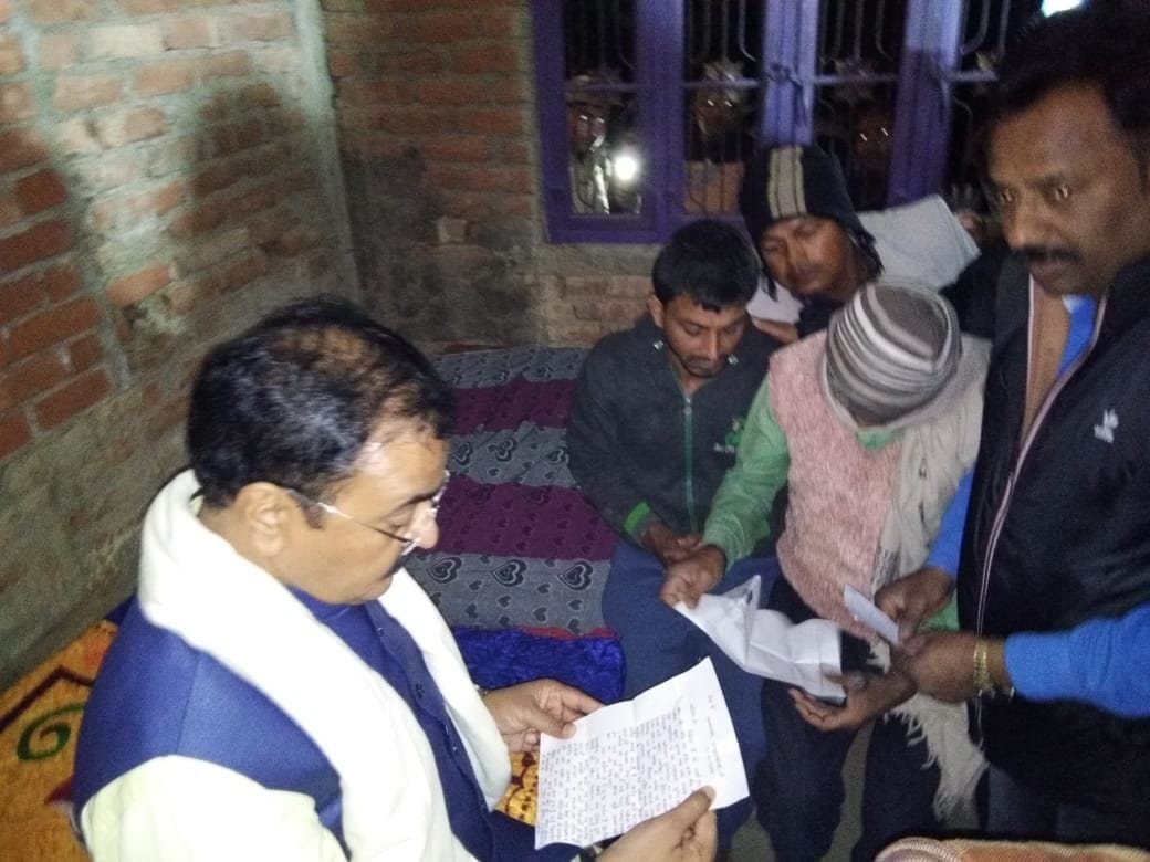 Deputy CM reached Yusufpur village, gave 25 lakh check