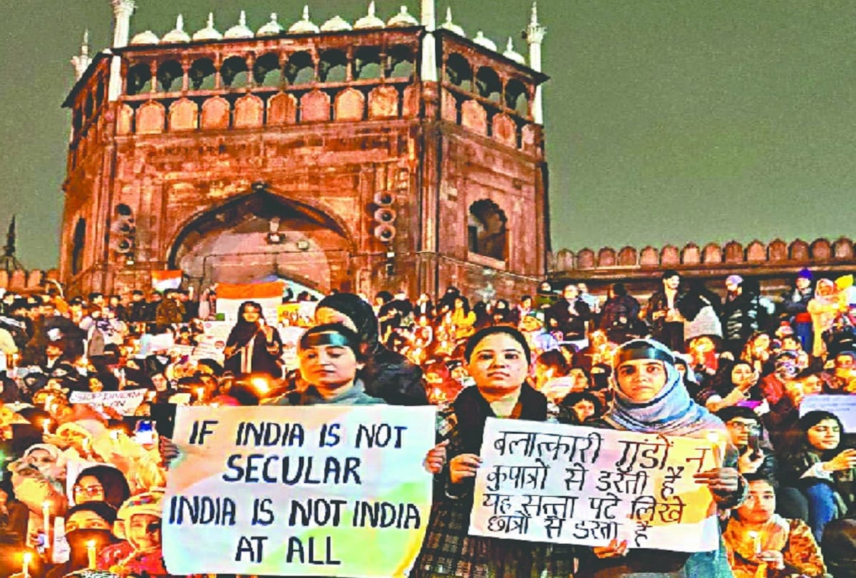 Protests continue against CAA and NRC in Jamia and Shaheen Bagh