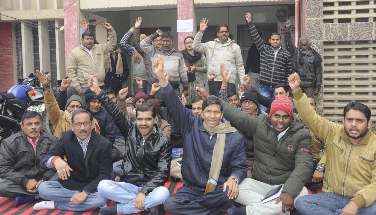 Assistant Engineer of Jalnigam beaten by contractor, case filed