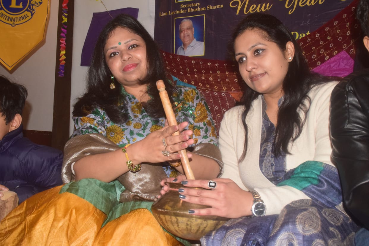 lion's club celebrate lohri