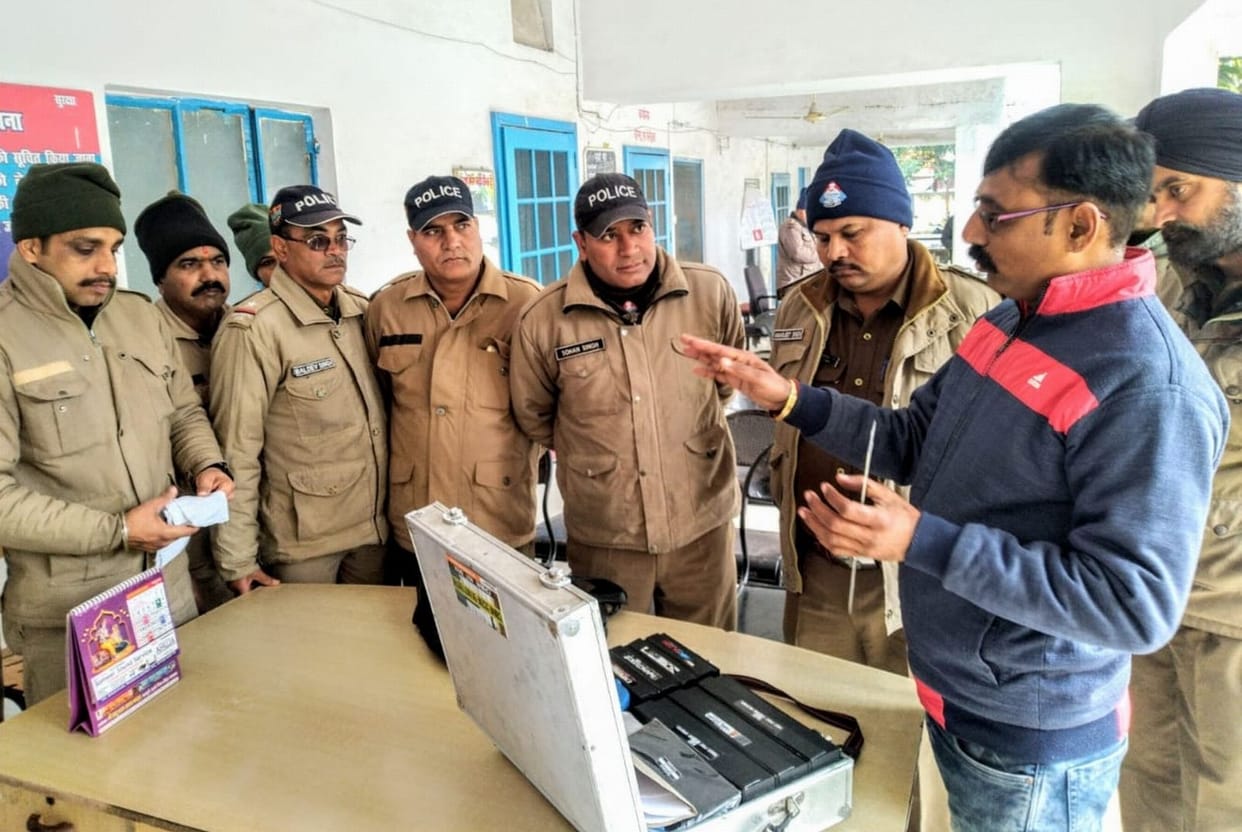 Unique way to reach finger print criminals