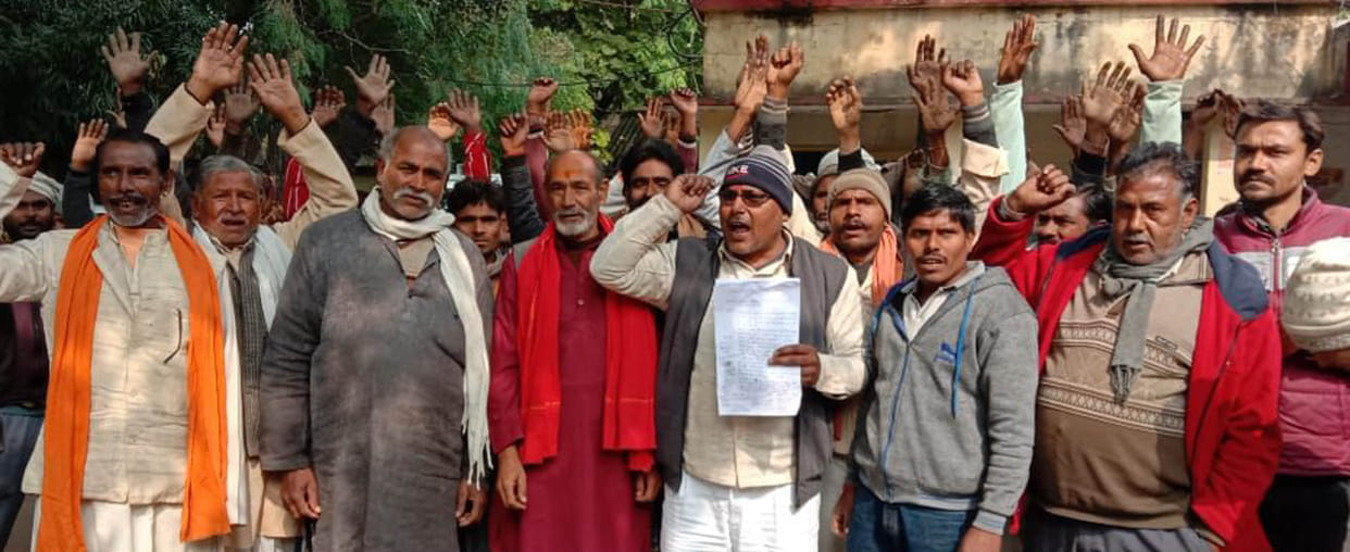 Anna warns animals to leave headquarters