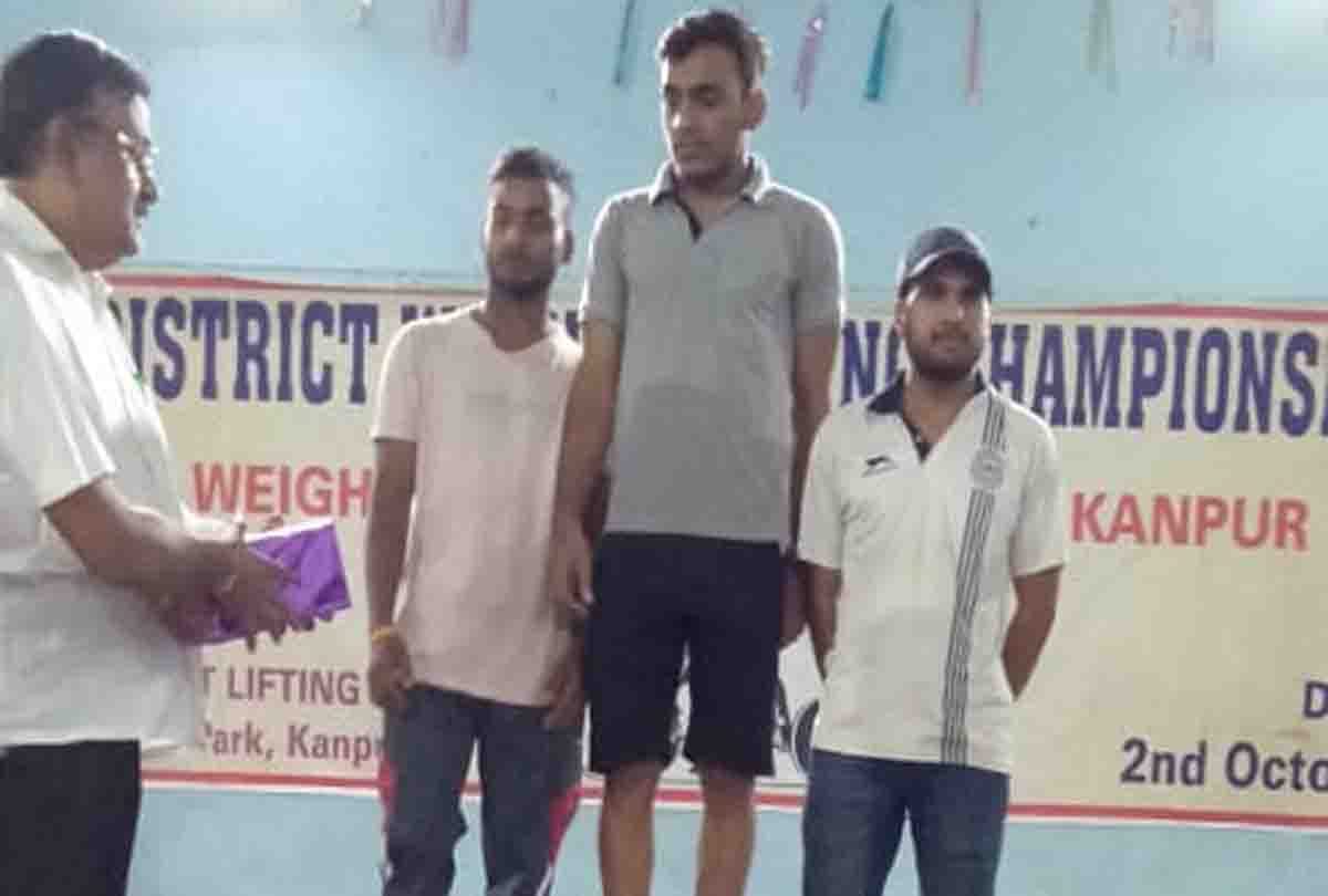 friend saw him lifting the sack, he said, do weightlifting, now he is winning gold and silver