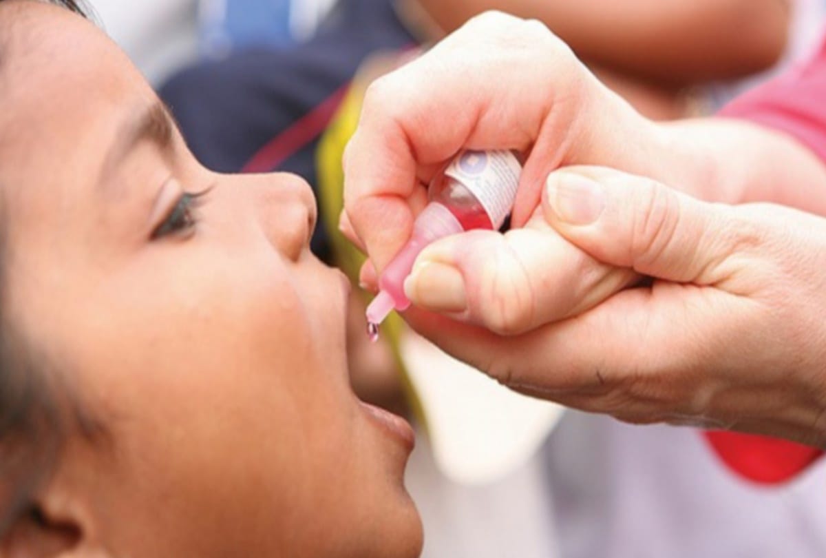 WHO imposed a three-month travel ban on Pakistan over polio