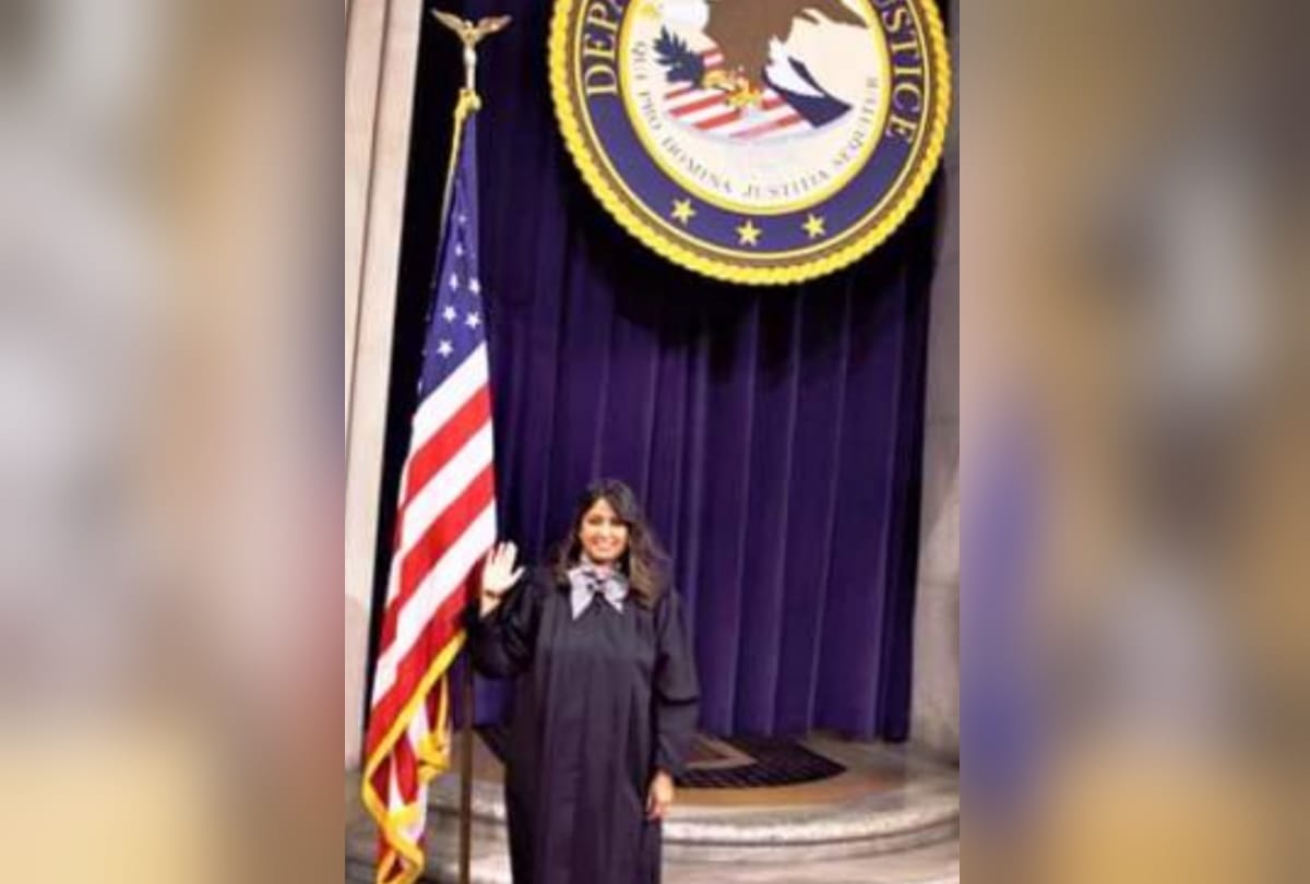 Gorakhpur Muslim Girl Samiya naseem post on Judge in America