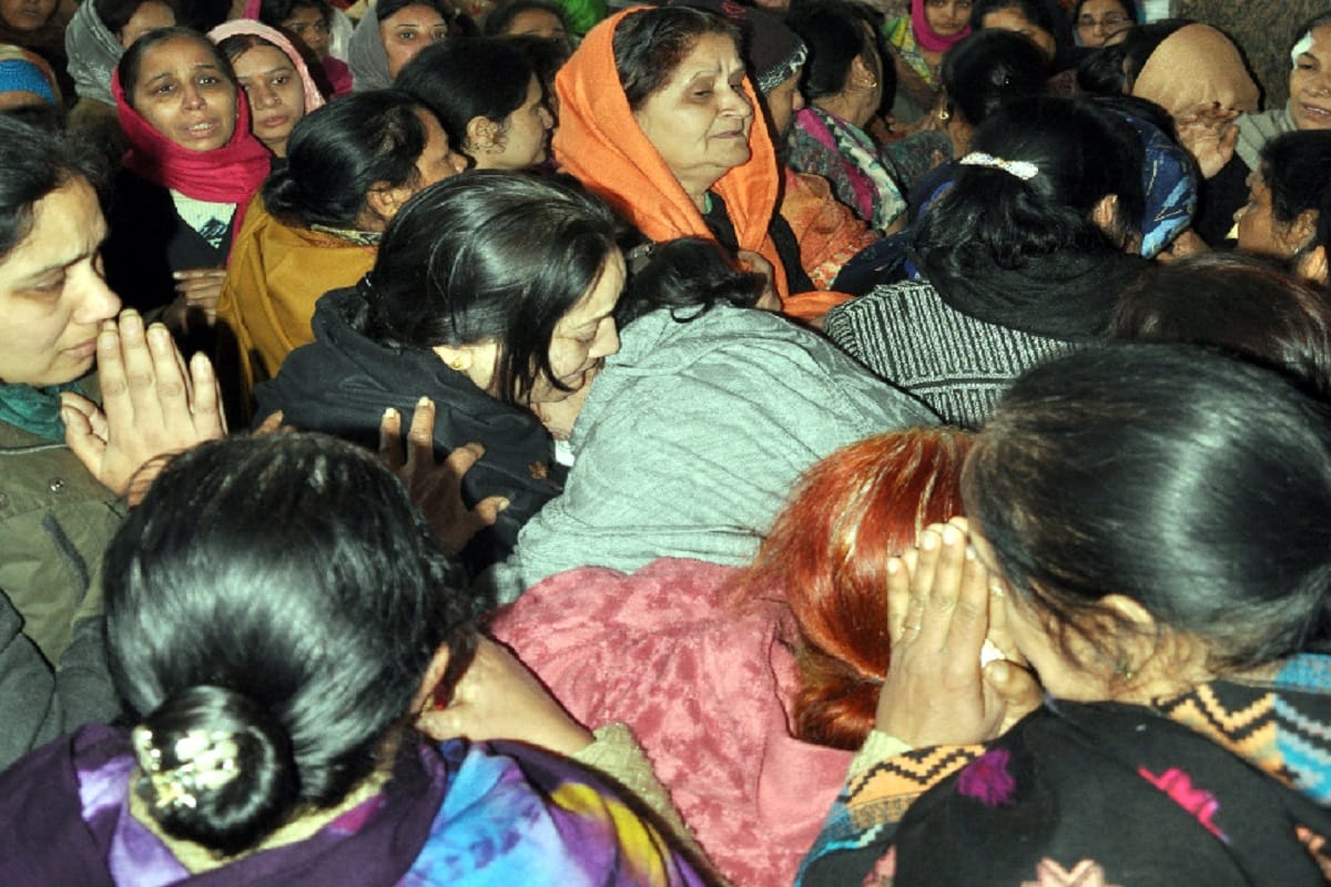 Shamli Murder Case, Several leaders paid tribute to Ajay Pathak's family of tehrivi