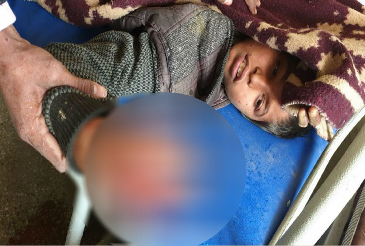 nine year old child injured by explosion in agra