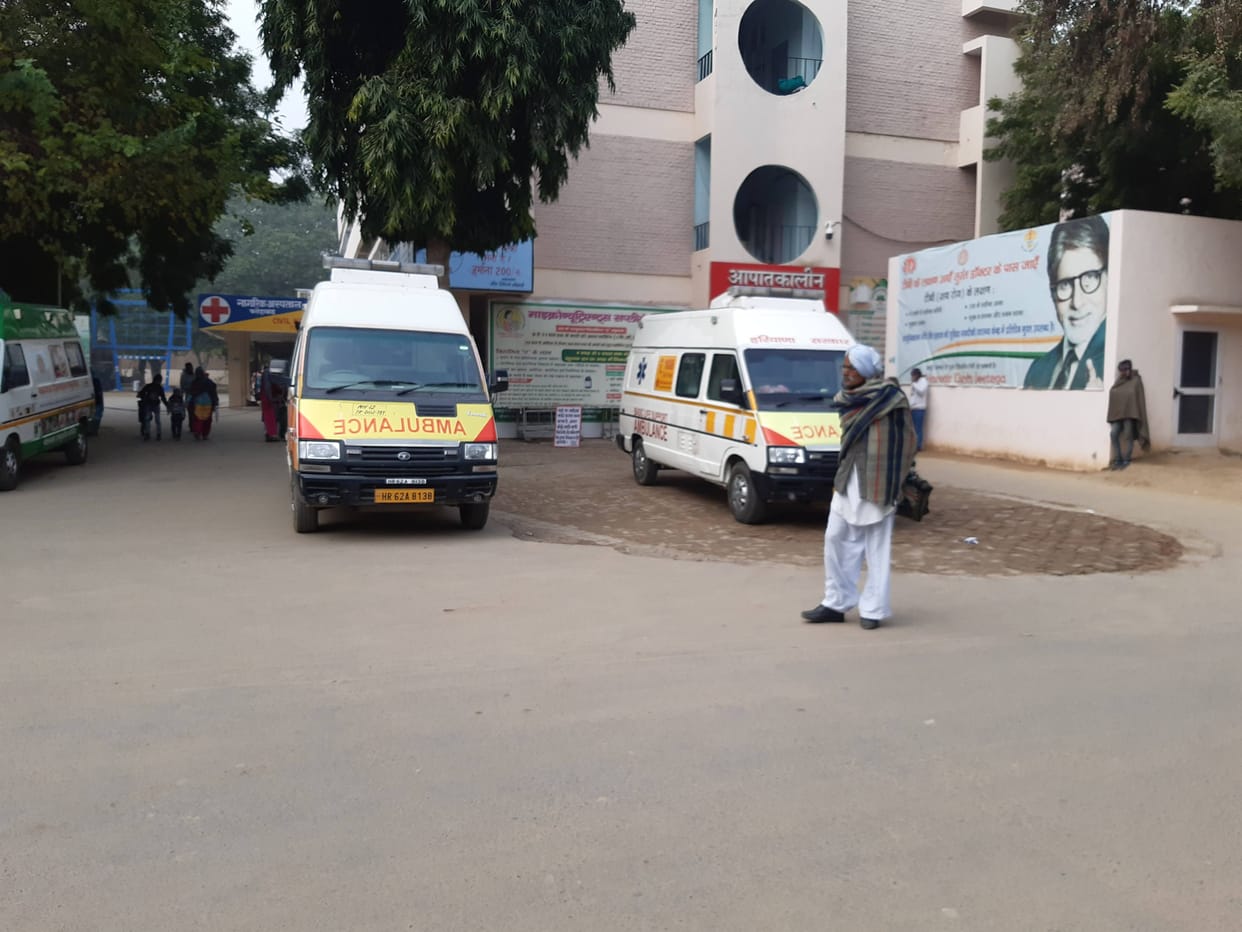 CMO raided civilian hospital, 22 employees not on duty, fatehabad