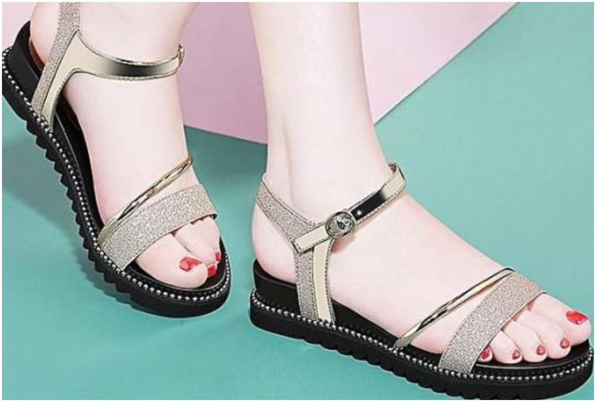 ready for monsoon with these essential things to look stylish