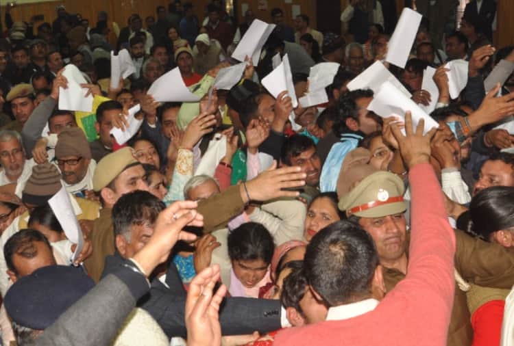 Haryana News: Haryana Home Minister Anil Vij reached in Rohtak