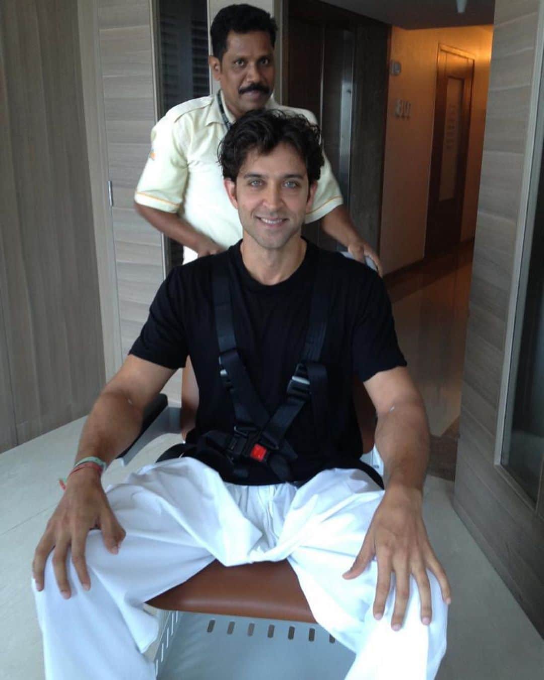 Hrithik Roshan birthday mother Pinky Roshan share his unseen photo ex wife Sussanne Khan wish him