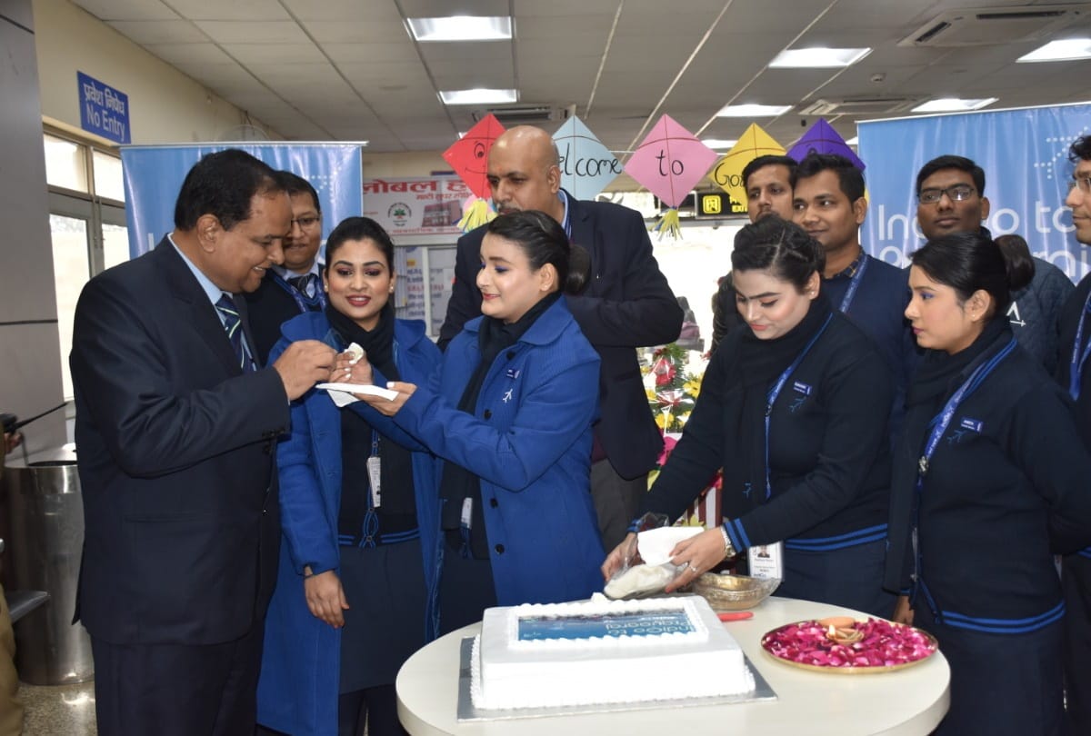 kolkata gorakhpur indigo flight