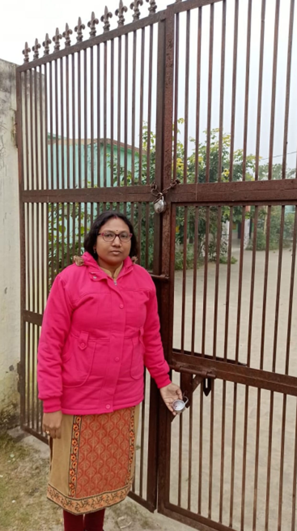 lock on school, inspaction, bsa, kasganj