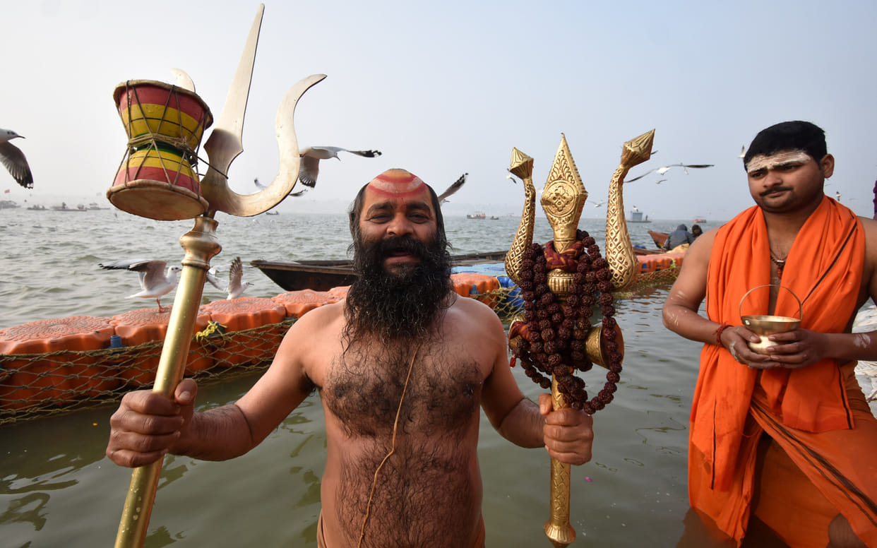 A holy dip in the Sangam on Paush Purnima, opening of the Magh Mela