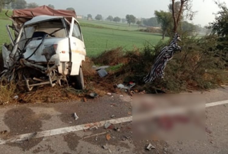 Two Boys Killed in Bolero Camper and Dumper Truck Collision at Rewari of Haryana